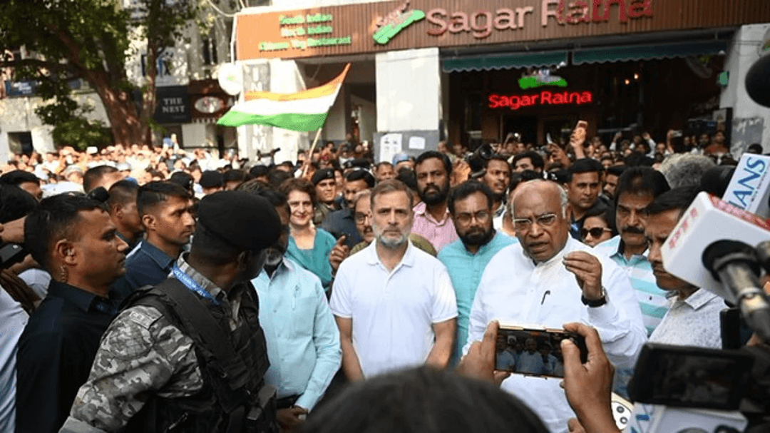 राहुल गांधी बोले- हर एफआईआर एक पदक