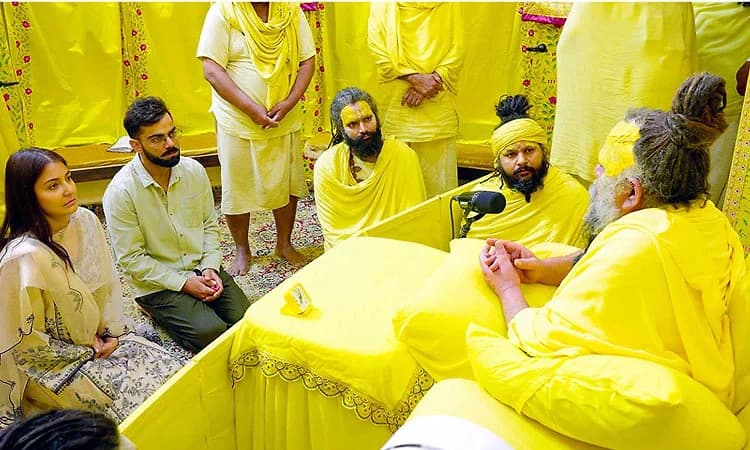 विराट कोहली ने प्रेमानंद महाराज के आश्रम जाने के लिए पैसे लेने के आरोपों को नकारा
