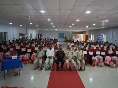 आपदा प्रबंधन प्रशिक्षण संपन्न, युवाओं को स्वयंसेवकों के रूप में किया तैयार